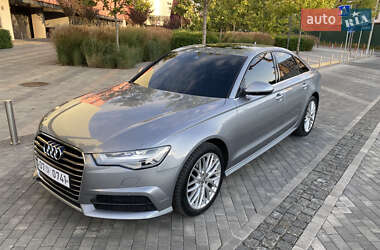 Седан Audi A6 2018 в 