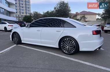 Седан Audi A6 2016 в 