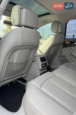 Седан Audi A6 2014 в 