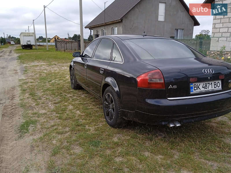 Седан Audi A6 2004 в Сарнах