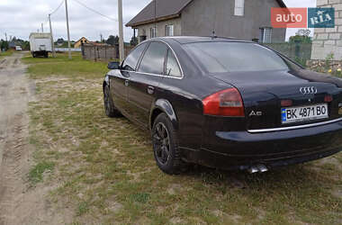 Седан Audi A6 2004 в 