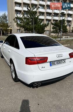 Седан Audi A6 2012 в 