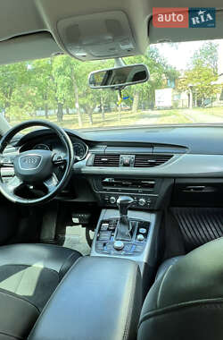 Седан Audi A6 2012 в 
