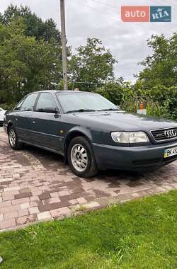 Седан Audi A6 1995 в 
