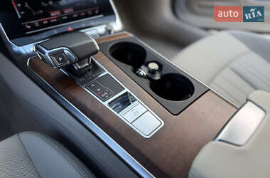 Седан Audi A6 2018 в 