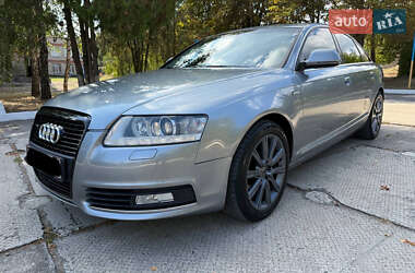 Седан Audi A6 2010 в 