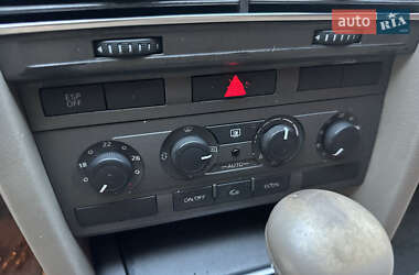 Седан Audi A6 2006 в 