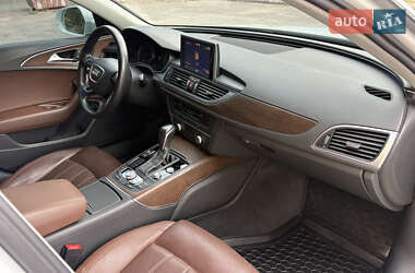Седан Audi A6 2015 в 