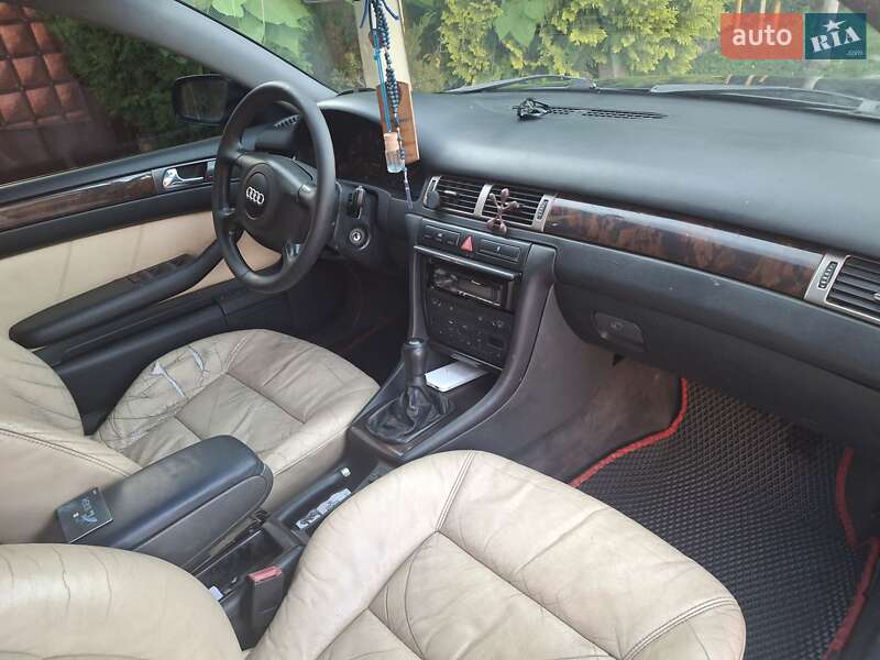 Универсал Audi A6 1998 в Киеве