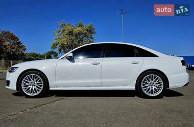 Седан Audi A6 2015 в 