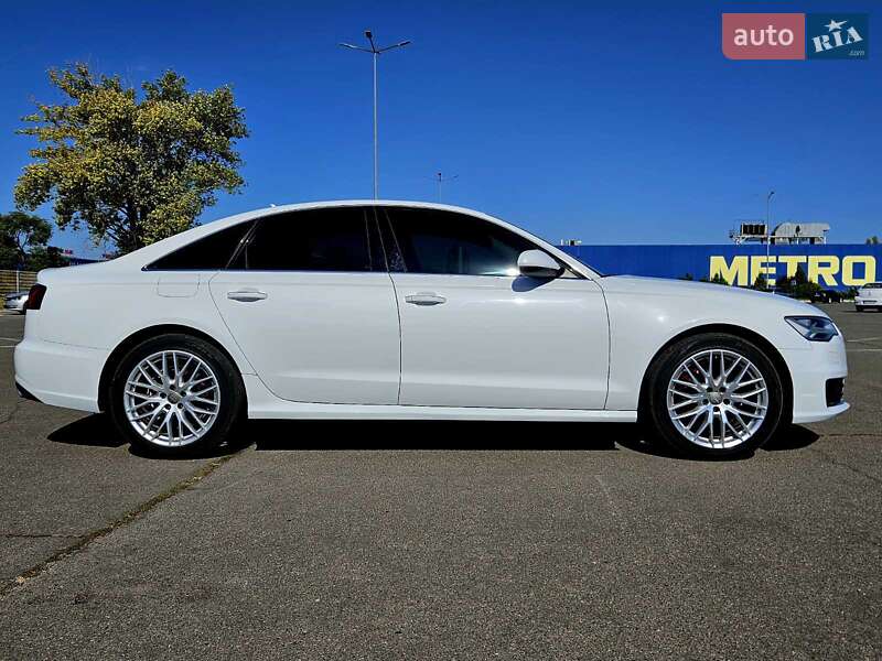 Седан Audi A6 2015 в Днепре