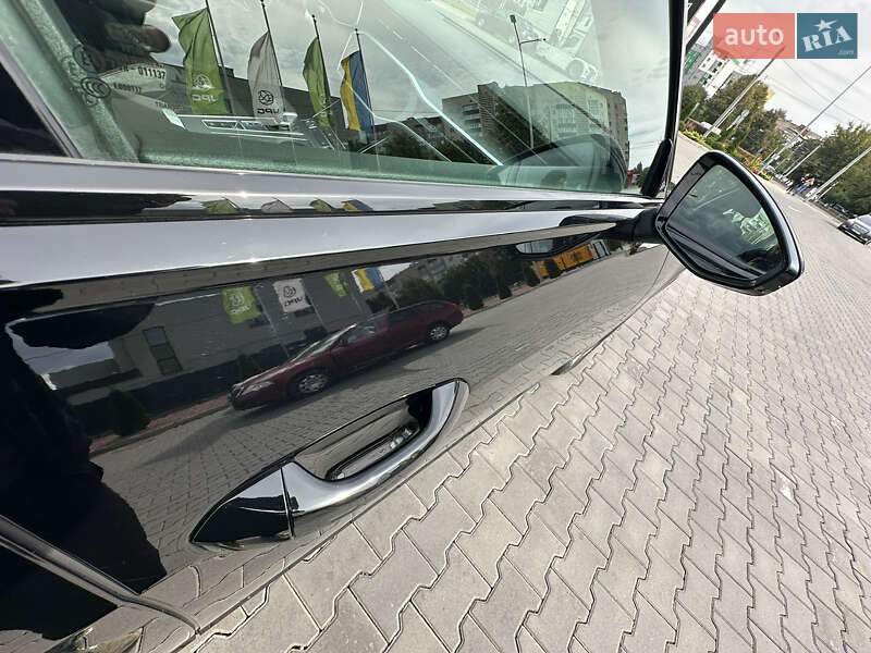 Седан Audi A6 2019 в Луцке