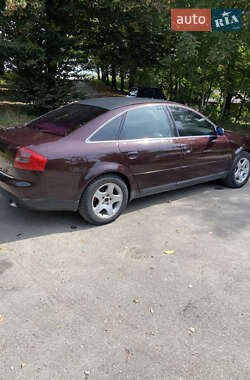 Седан Audi A6 2001 в 