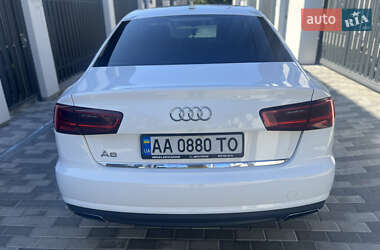 Седан Audi A6 2015 в 