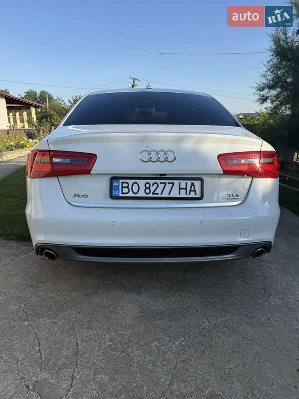 Седан Audi A6 2014 в Гусятине