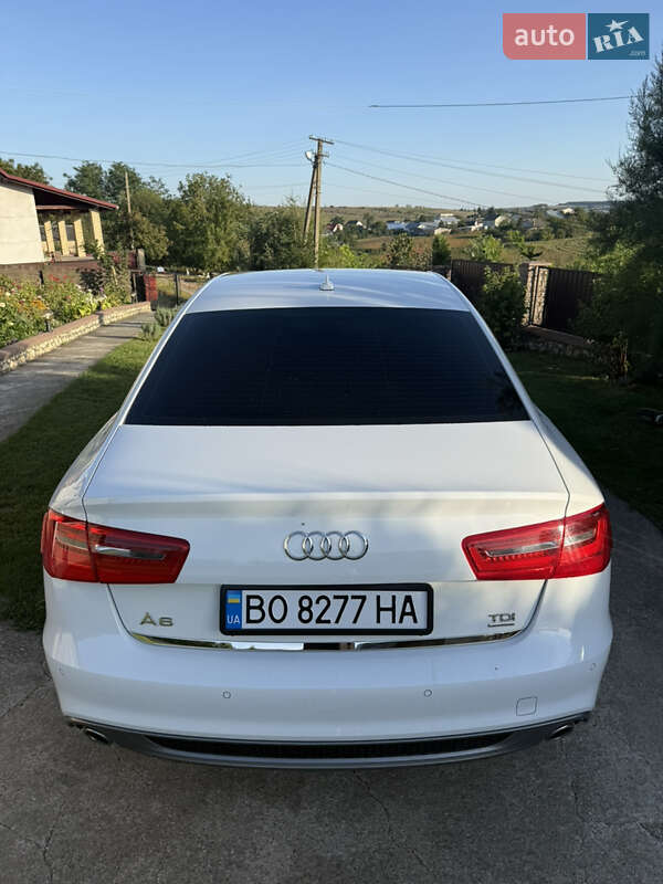 Седан Audi A6 2014 в Гусятине