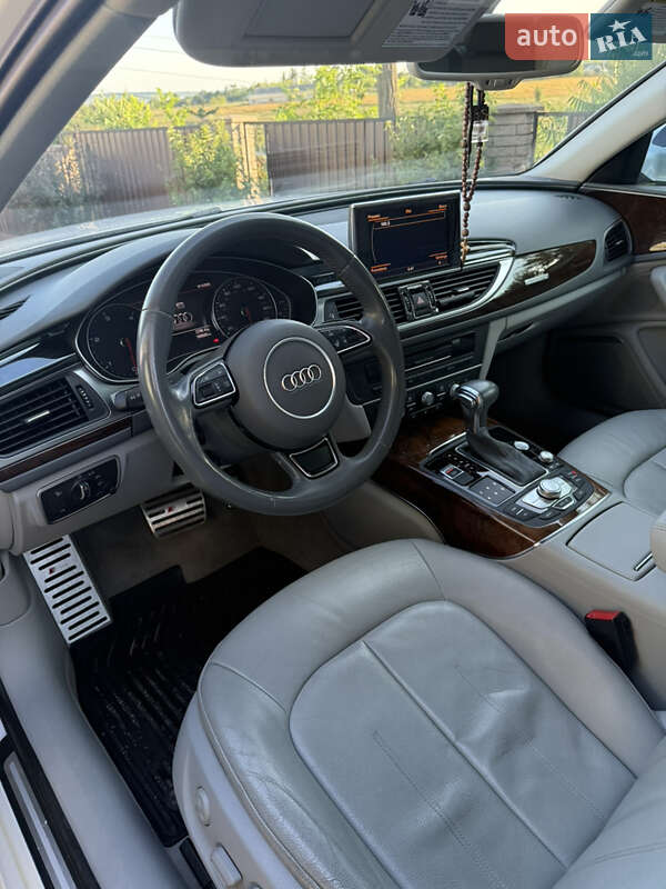 Седан Audi A6 2014 в Гусятине
