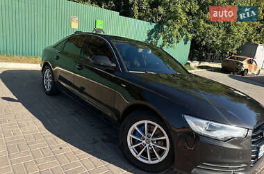 Седан Audi A6 2013 в 