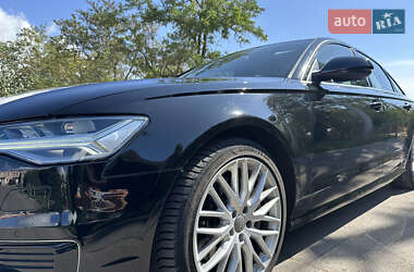 Седан Audi A6 2015 в 