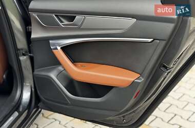Седан Audi A6 2020 в 