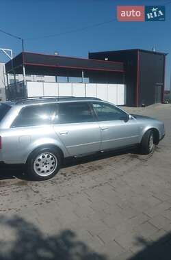 Универсал Audi A6 1999 в 