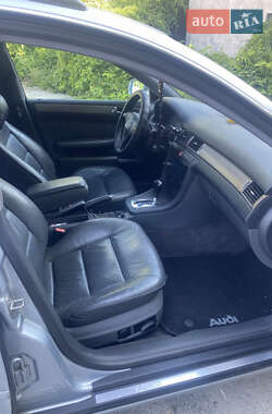 Универсал Audi A6 1999 в 