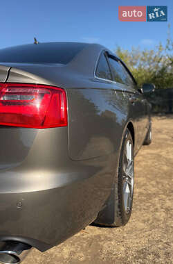 Седан Audi A6 2013 в 