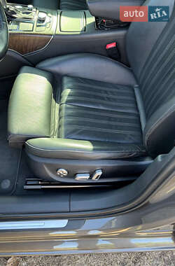 Седан Audi A6 2013 в 