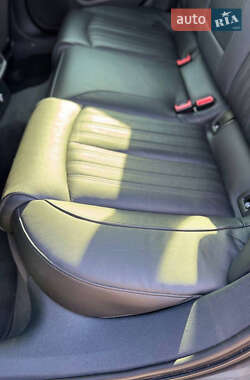 Седан Audi A6 2013 в 