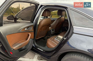 Седан Audi A6 2012 в 