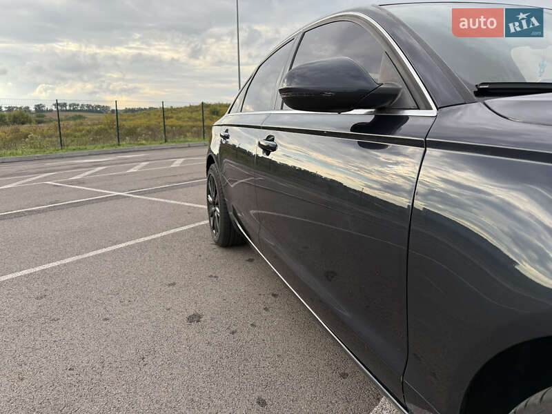 Седан Audi A6 2012 в Рівному