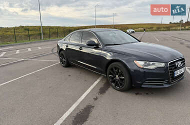 Седан Audi A6 2012 в 