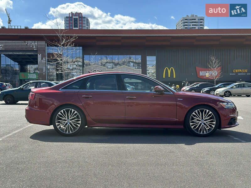 Седан Audi A6 2016 в Киеве