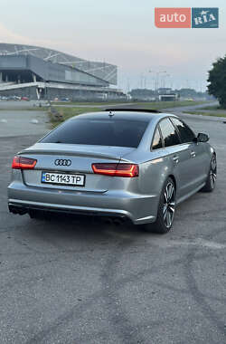 Седан Audi A6 2012 в 