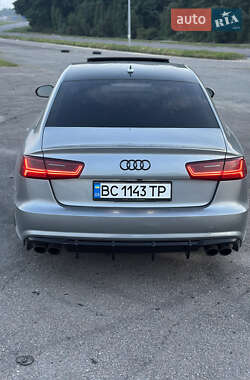 Седан Audi A6 2012 в 