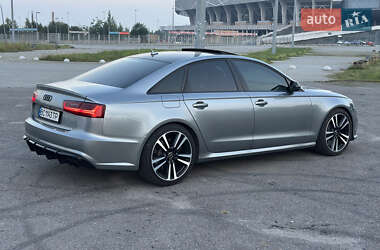 Седан Audi A6 2012 в 
