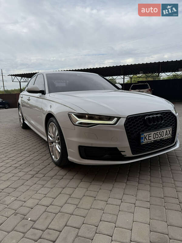Седан Audi A6 2015 в Днепре