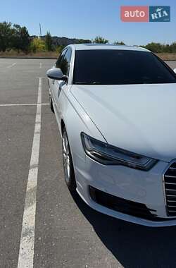 Седан Audi A6 2016 в 