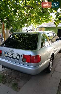 Универсал Audi A6 1997 в Иванковичах