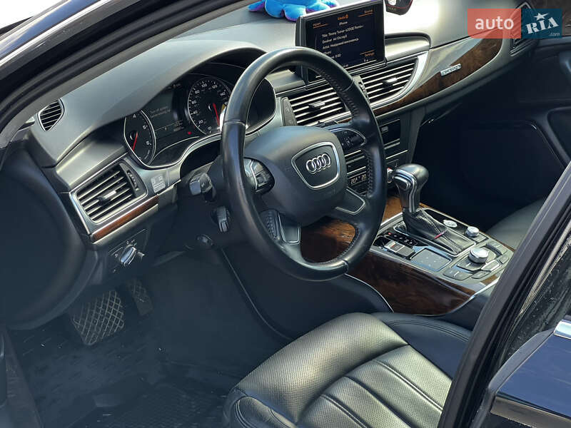 Седан Audi A6 2014 в Киеве
