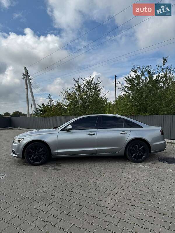 Седан Audi A6 2014 в Львові