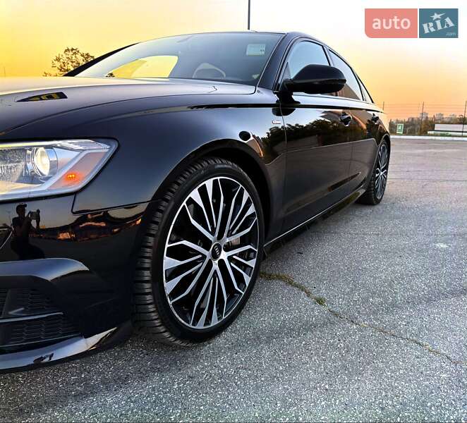 Седан Audi A6 2018 в Харькове