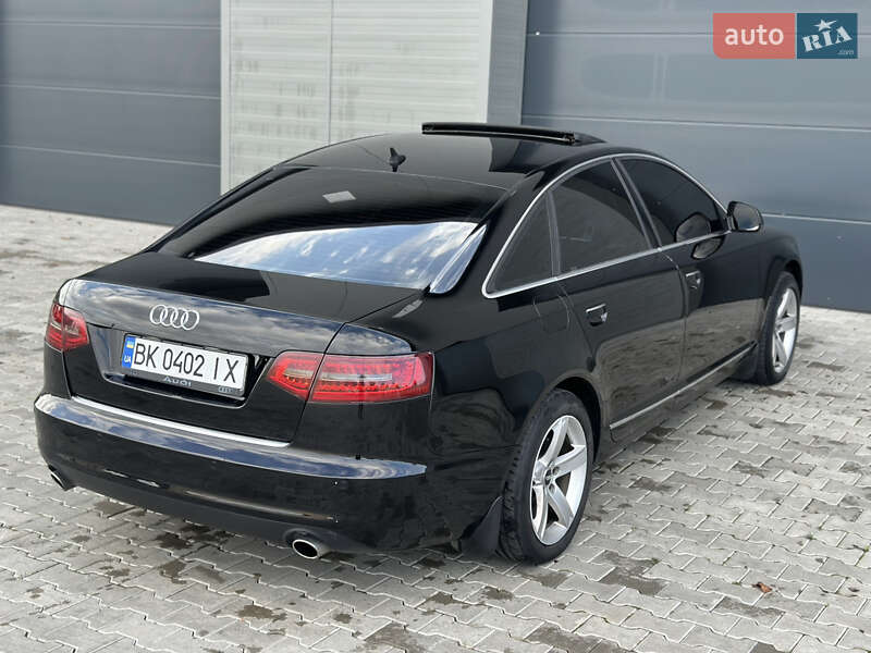 Седан Audi A6 2010 в Сарнах
