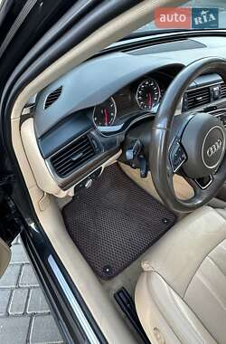 Седан Audi A6 2013 в 