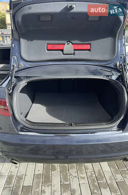 Седан Audi A6 2009 в 