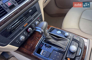 Седан Audi A6 2013 в 