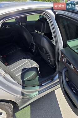 Седан Audi A6 2016 в 