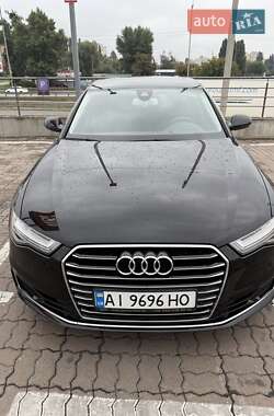 Седан Audi A6 2015 в 