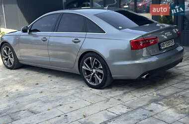 Седан Audi A6 2011 в 