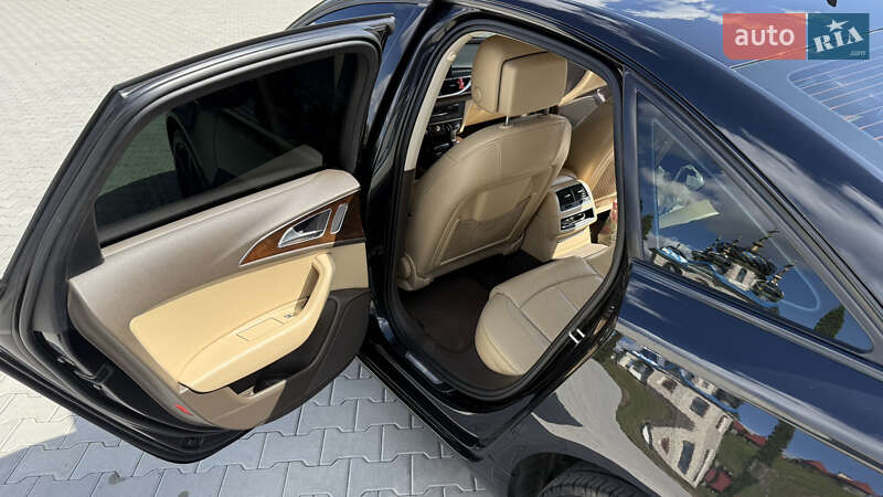 Седан Audi A6 2012 в Черновцах